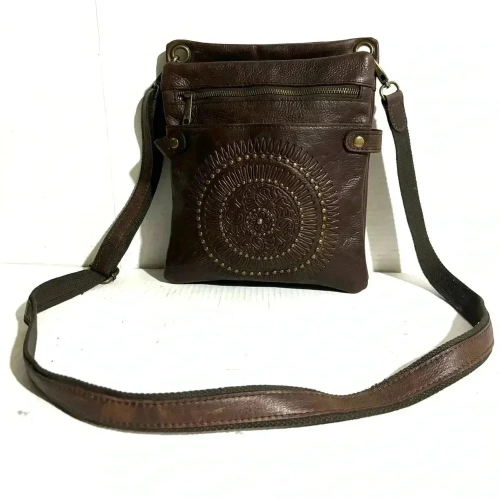 Patricia Nash brown distressed Leater crossbody handbag